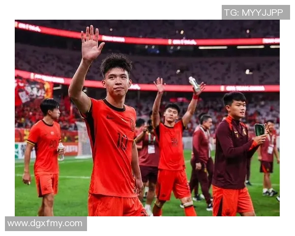 球星学功夫挑战极限足球技能突破全新境界 球星学功夫挑战极限足球技能突破全新境界