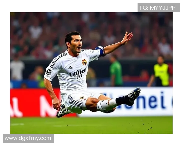 足球球星丸子闪耀绿茵场 成为新一代足坛传奇人物的崛起之星 足球球星丸子闪耀绿茵场 成为新一代足坛传奇人物的崛起之星